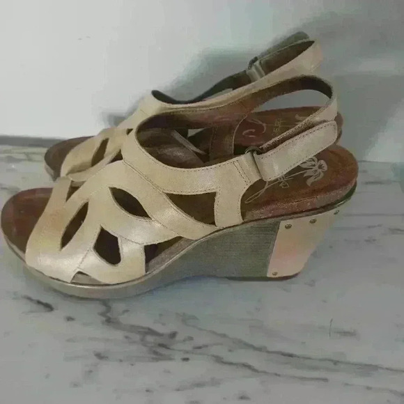 Dansko Womens Tan Leather Felecia Strappy Wedge Heels 41 - Picture 3 of 14